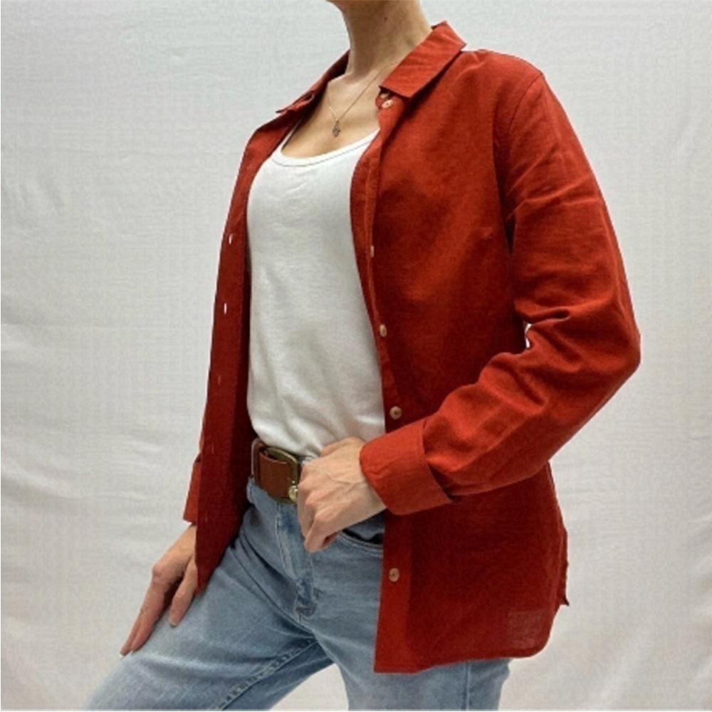 Max Cocos Linen long sleeves red shirt size S buttoned down